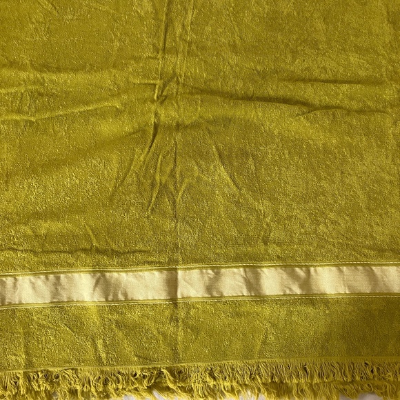 NEW HERMÈS YACHTING BEACH TOWEL - Picture 13 of 16